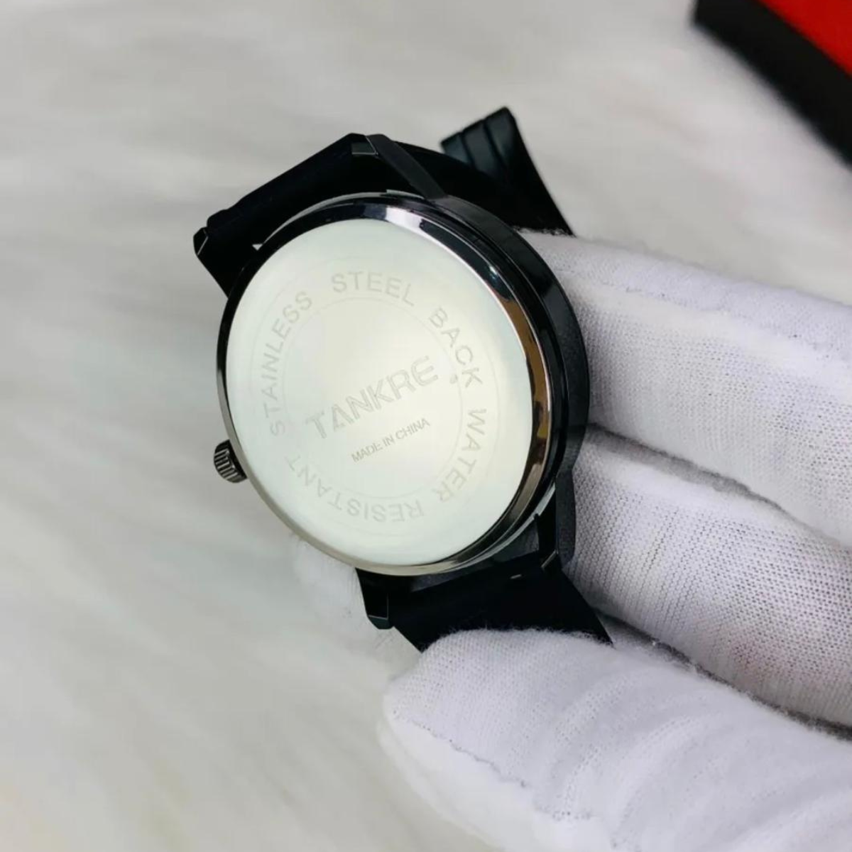 Spinner Men’s Watch – Comfortable Silicone Strap
