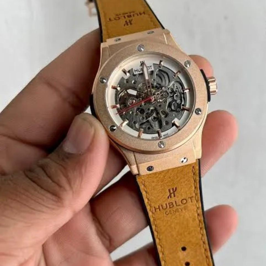 Hublot Men’s Luxury Watch – Stainless Steel Case